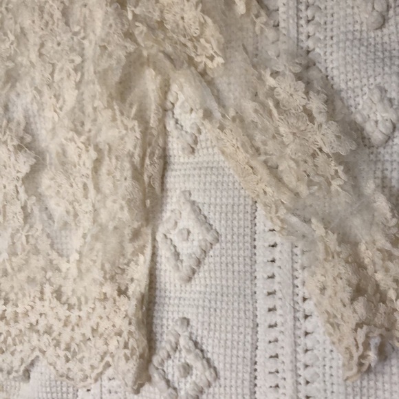 Love Letter Sheer Lace Ivory White Layering Top Blouse Size Small - Picture 3 of 9